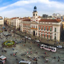 a large crowd of people in a city